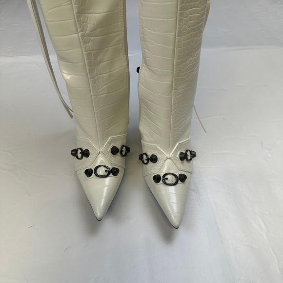 Fashion Nova Knee High Boots Croc Embossed White Stiletto Size 6 - Picture 7 of 13